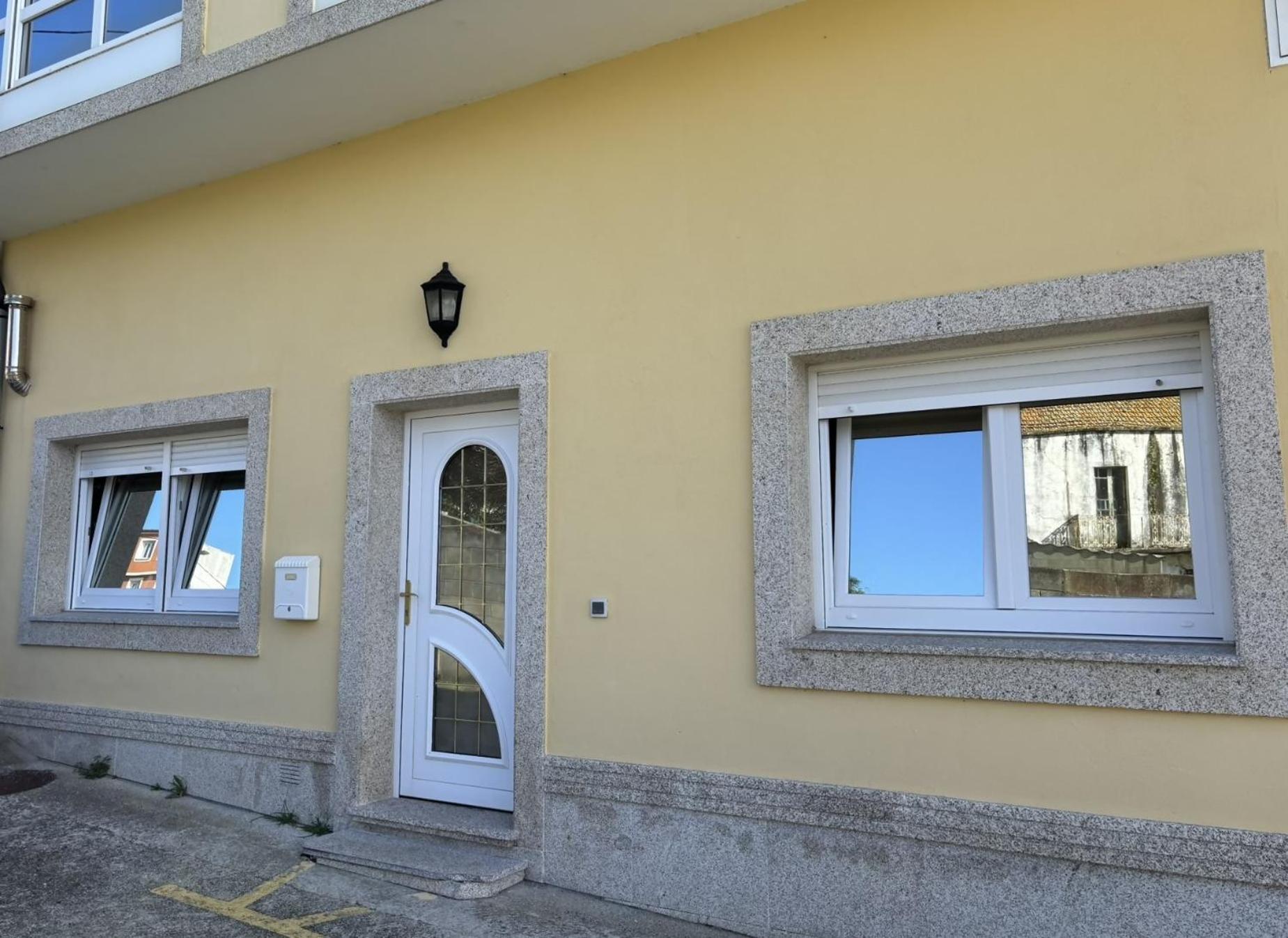Grupo Gontad Apartamento Travesia Da Agra ア・コルーニャ エクステリア 写真